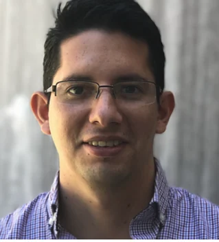 Dr. Camilo Mora